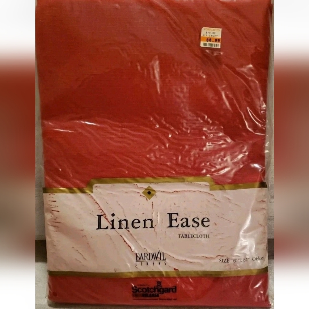 Vtg Linen Ease Bardwil 60"×84" Oblong Red Tablecloth Scotchgard Stain Release